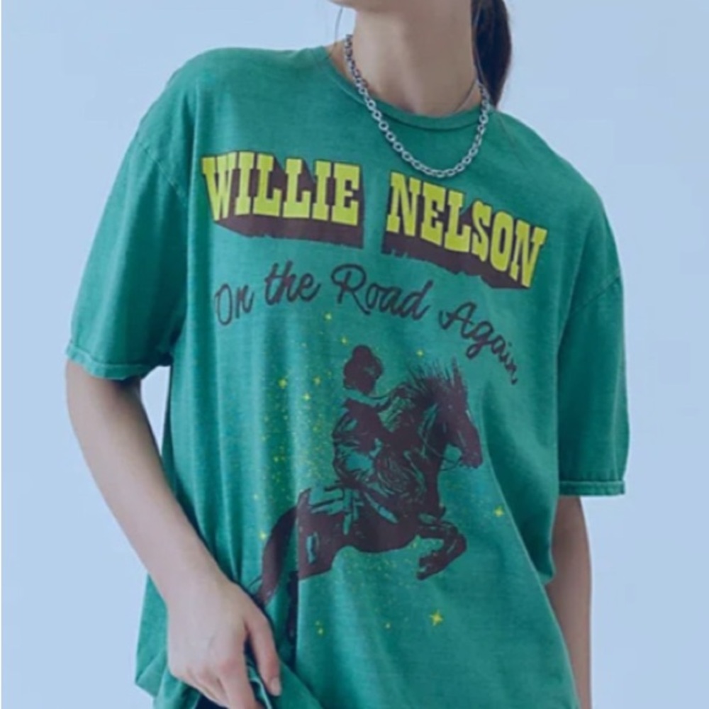 Willie Nelson Buckle Green Graphic Tee